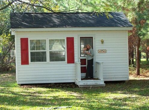 Home Picture Gallery on Small House   Mopo   Geek News